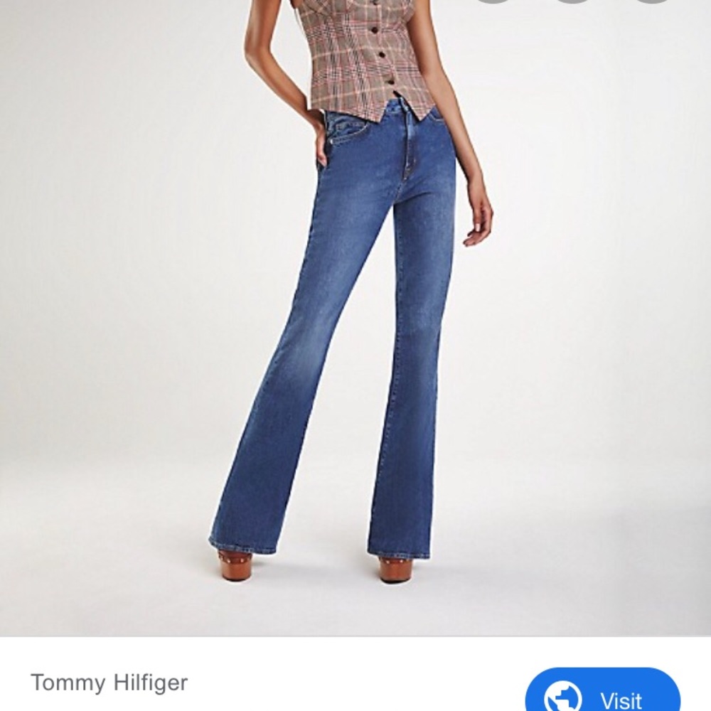 zendaya boot cut tommy hilfigure jeans
